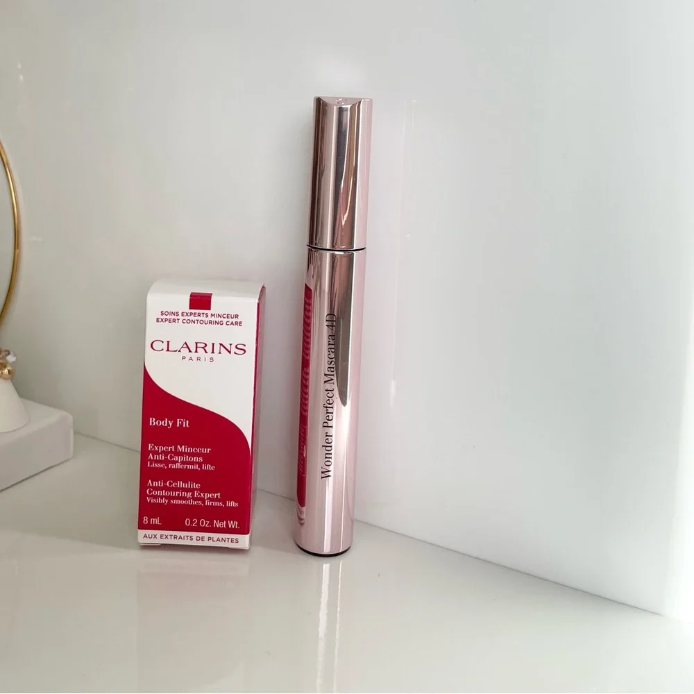 Clarins bundle - Picture 2 of 3